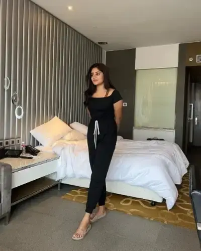 Call Girls Resubelpara Cash On Delivery