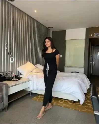 Call Girls Service in Resubelpara